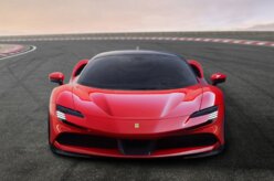 SF90 Stradale é mais rápida e 1ª Ferrari híbrida da história