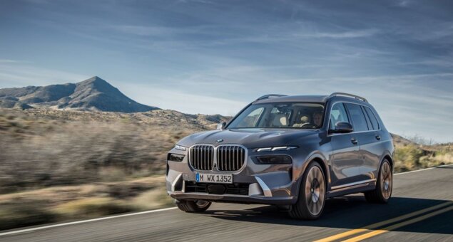 BMW X7 erneuert Optik und wird zum Mild-Hybrid mit mehr Power